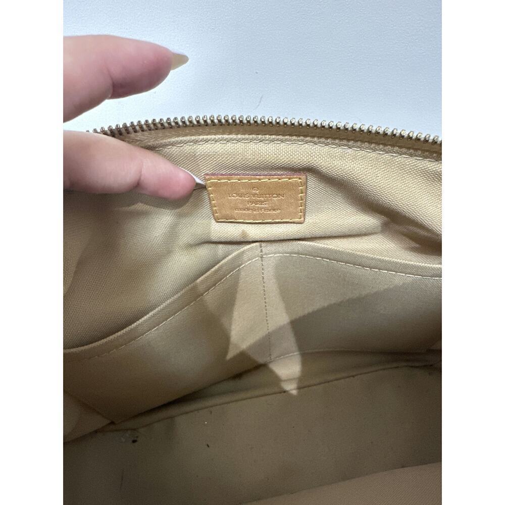 Louis Vuitton Damier Azur Canvas Shoulder Bag - Fair Condition - Picture 4 of 8